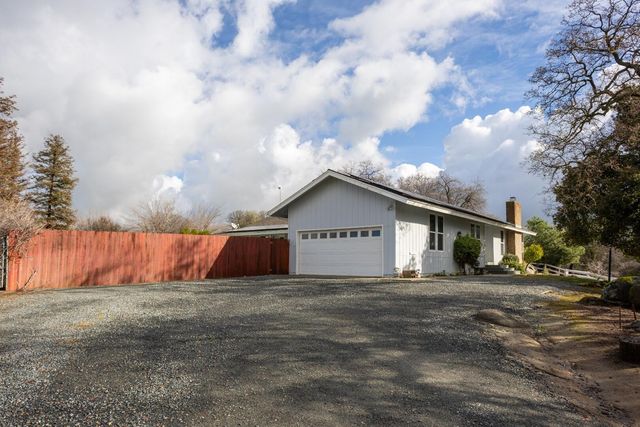 16021 Cattle Drive, Springville, CA 93265
