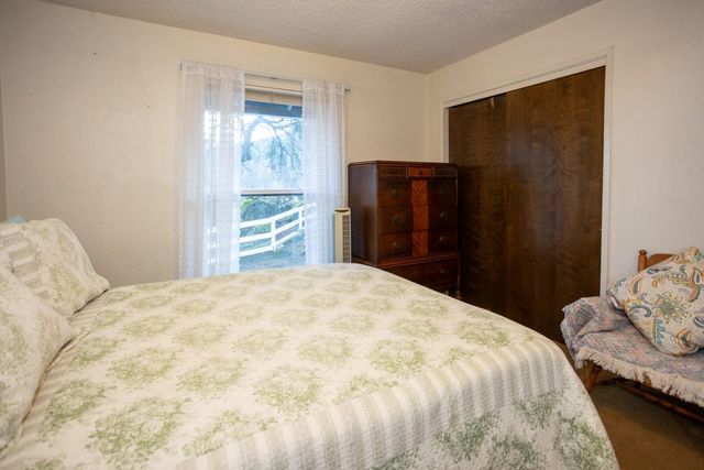 16021 Cattle Drive, Springville, CA 93265