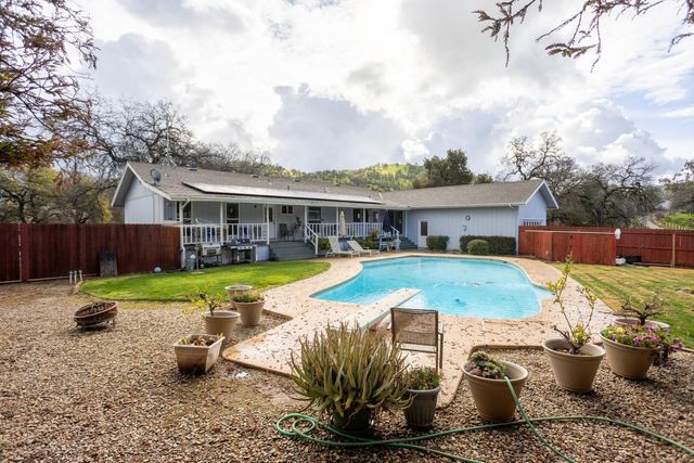 16021 Cattle Drive, Springville, CA 93265