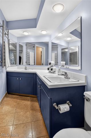 5698 Lamplighter Drive, Girard, OH 44420