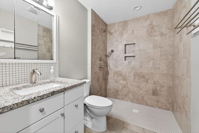 891 Autumn Chase Lane, Marysville, OH 43040