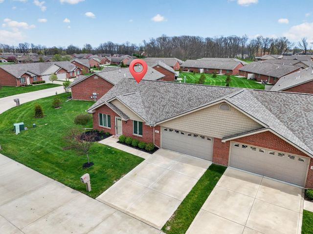 891 Autumn Chase Lane, Marysville, OH 43040