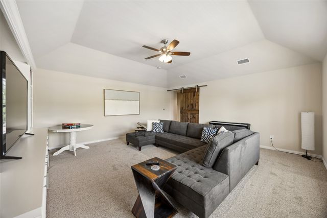 5904 Avon Drive, Plano, TX 75093