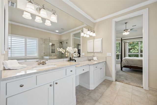 5904 Avon Drive, Plano, TX 75093