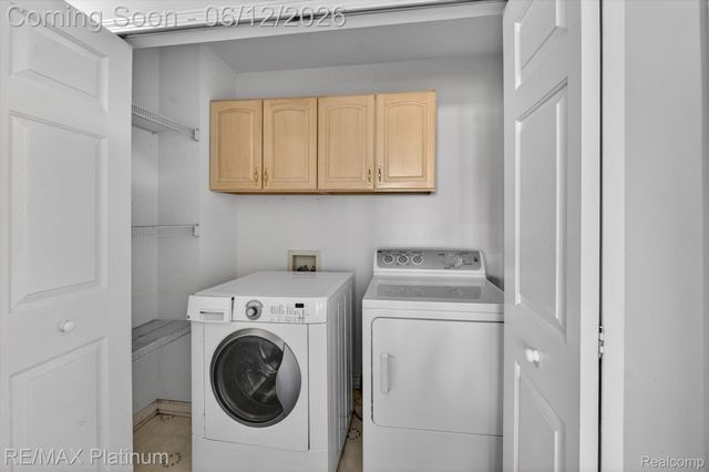 318 N 5th Street, Brighton, MI 48116