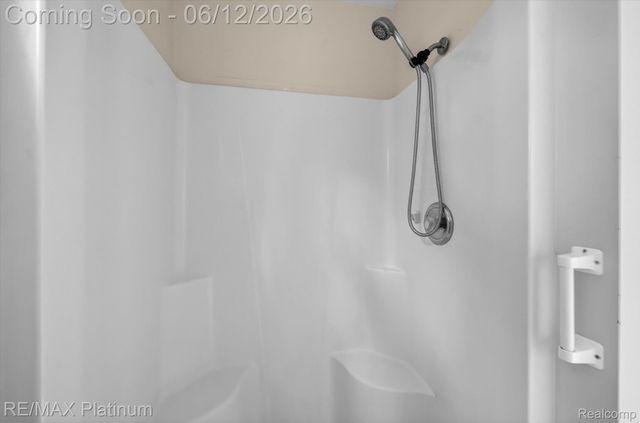 318 N 5th Street, Brighton, MI 48116