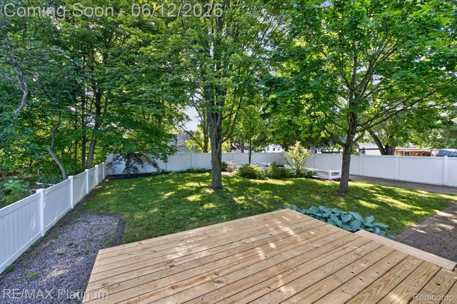 318 N 5th Street, Brighton, MI 48116