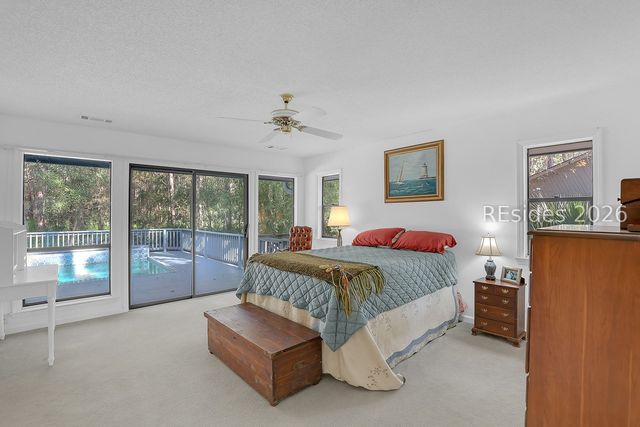 19 Newhall Rd, Hilton Head Island, SC 29928