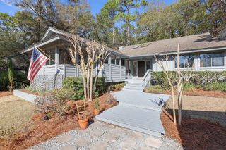 19 Newhall Rd, Hilton Head Island, SC 29928