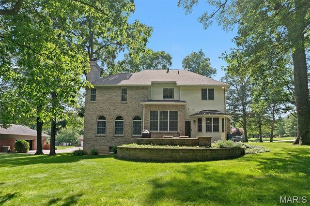 3627 Willoughby Circle, Shiloh, IL 62221
