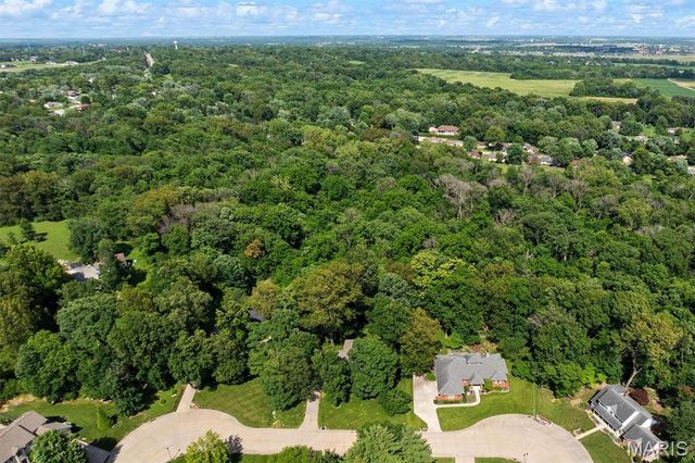 3627 Willoughby Circle, Shiloh, IL 62221