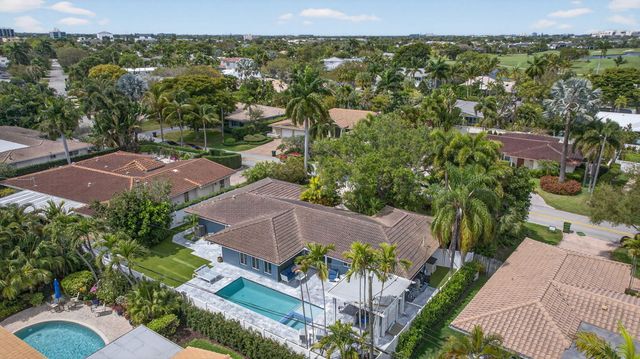 2732 NE 35th Drive, Fort Lauderdale, FL 33308