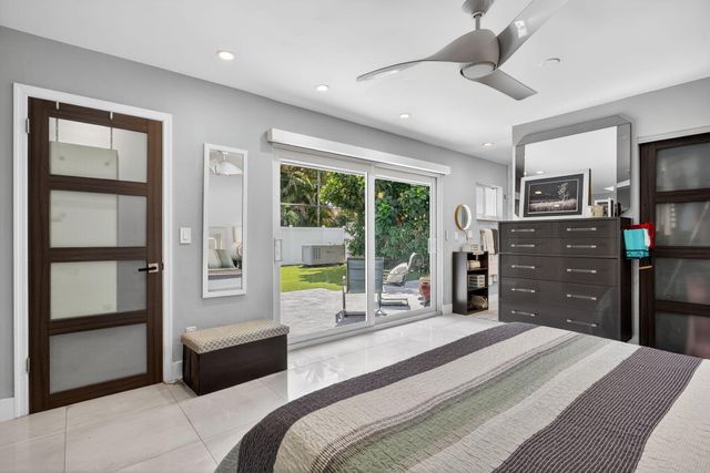 2732 NE 35th Drive, Fort Lauderdale, FL 33308