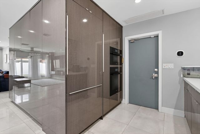 2732 NE 35th Drive, Fort Lauderdale, FL 33308