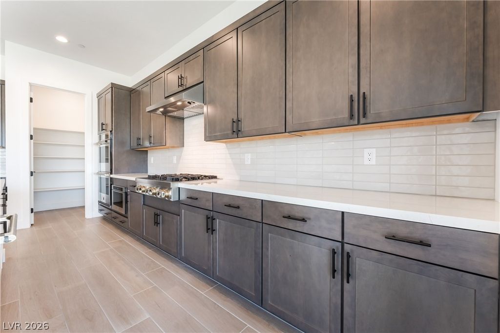 5917 Kings Bluff Avenue, Las Vegas, NV 89131 — photo 2