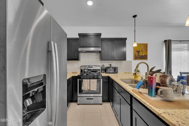 4580 MARK AVIZO Street, El Paso, TX 79938