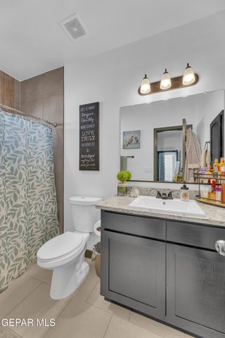 4580 MARK AVIZO Street, El Paso, TX 79938