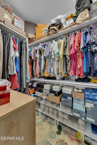 4580 MARK AVIZO Street, El Paso, TX 79938