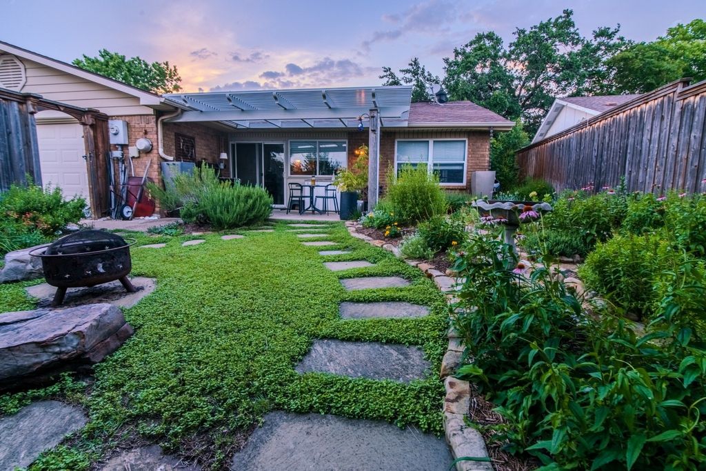 5209 Pruitt Drive, The Colony, TX 75056 — photo 2