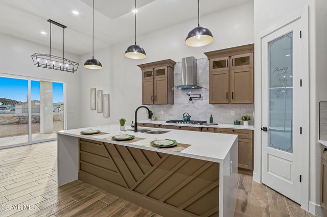 416 PLATEAU Drive, Socorro, TX 79927