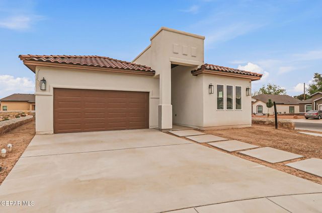 416 PLATEAU Drive, Socorro, TX 79927
