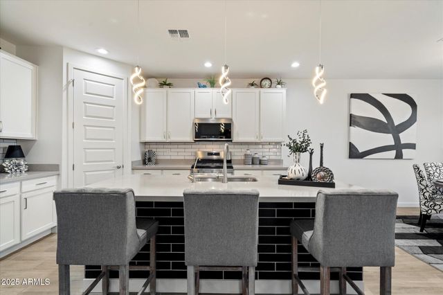 5629 W WESTERN STAR Boulevard, Laveen, AZ 85339