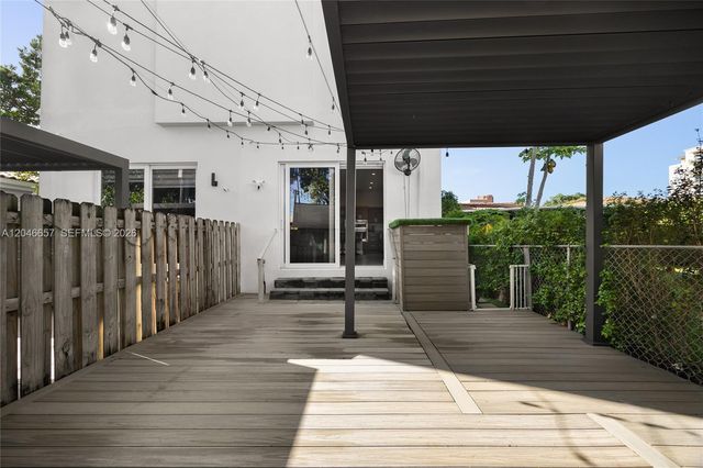 3655 SW 25th Street 3655, Miami, FL 33133
