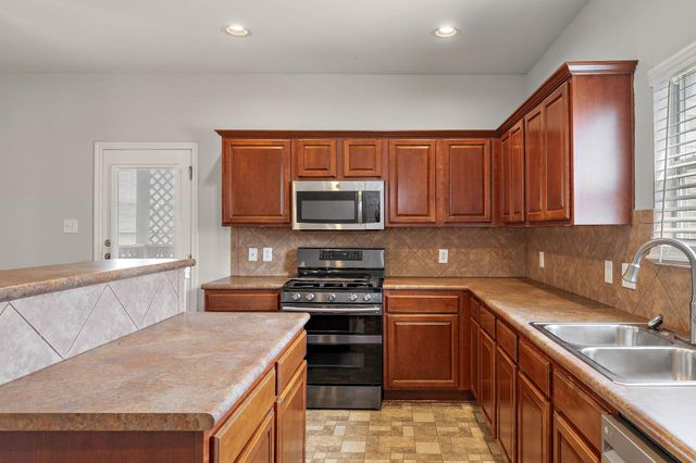 513 Friendship CV, Leander, TX 78641