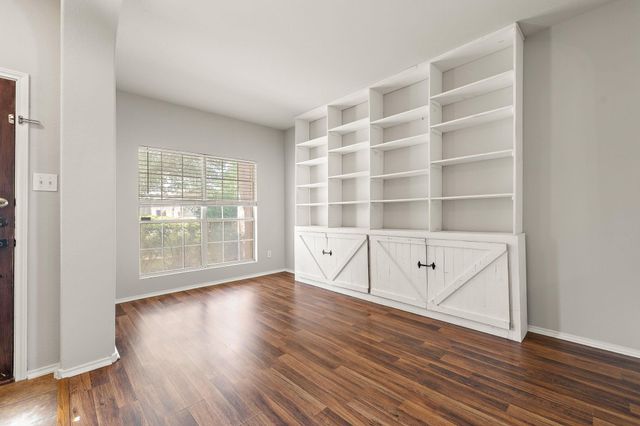 513 Friendship CV, Leander, TX 78641