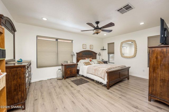 1461 W Brown Road, Las Cruces, NM 88005