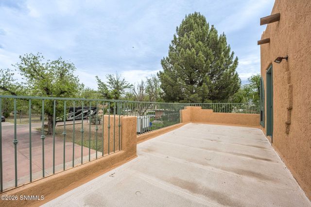 1461 W Brown Road, Las Cruces, NM 88005