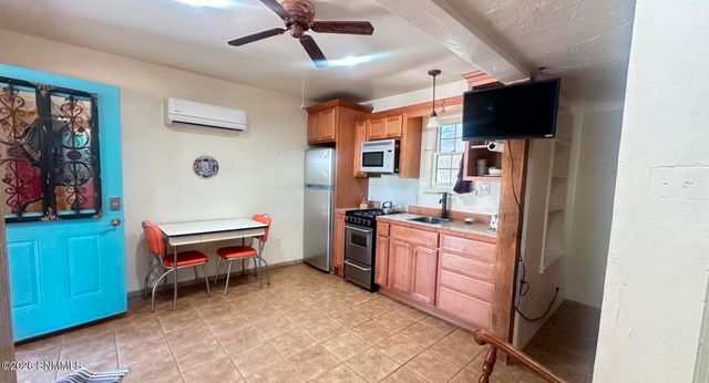 1461 W Brown Road, Las Cruces, NM 88005
