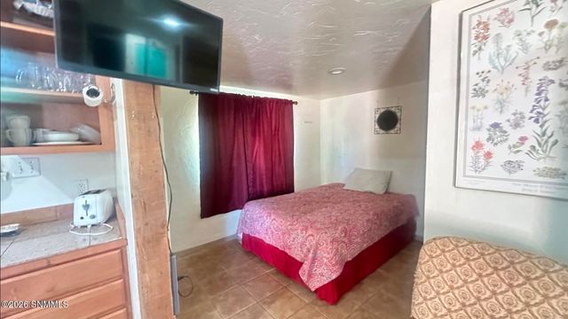 1461 W Brown Road, Las Cruces, NM 88005