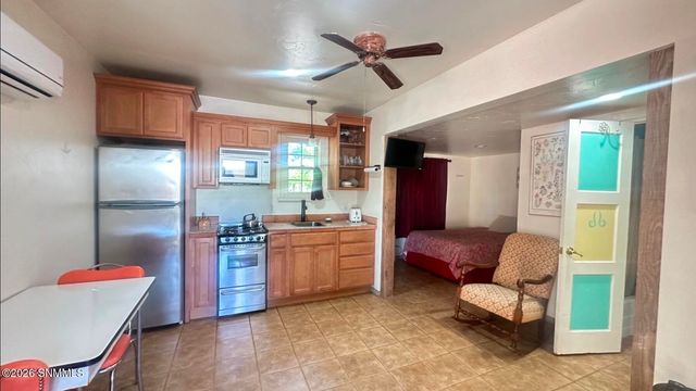 1461 W Brown Road, Las Cruces, NM 88005