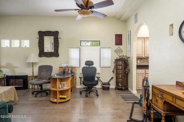 1461 W Brown Road, Las Cruces, NM 88005