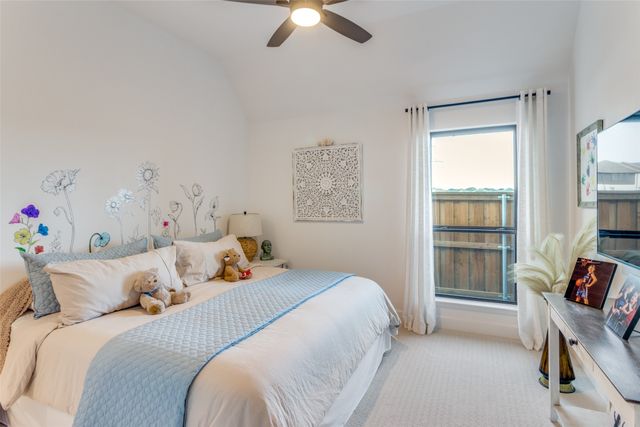 10440 Gray Hills Drive, Fort Worth, TX 76126