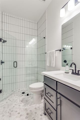 10440 Gray Hills Drive, Fort Worth, TX 76126