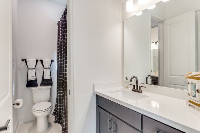 10440 Gray Hills Drive, Fort Worth, TX 76126