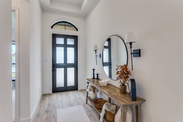 10440 Gray Hills Drive, Fort Worth, TX 76126