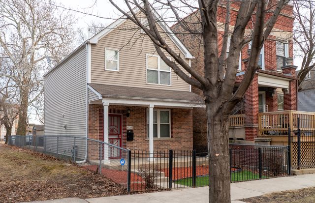 1525 S lawndale Avenue, Chicago, IL 60623