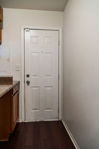 1525 S lawndale Avenue, Chicago, IL 60623
