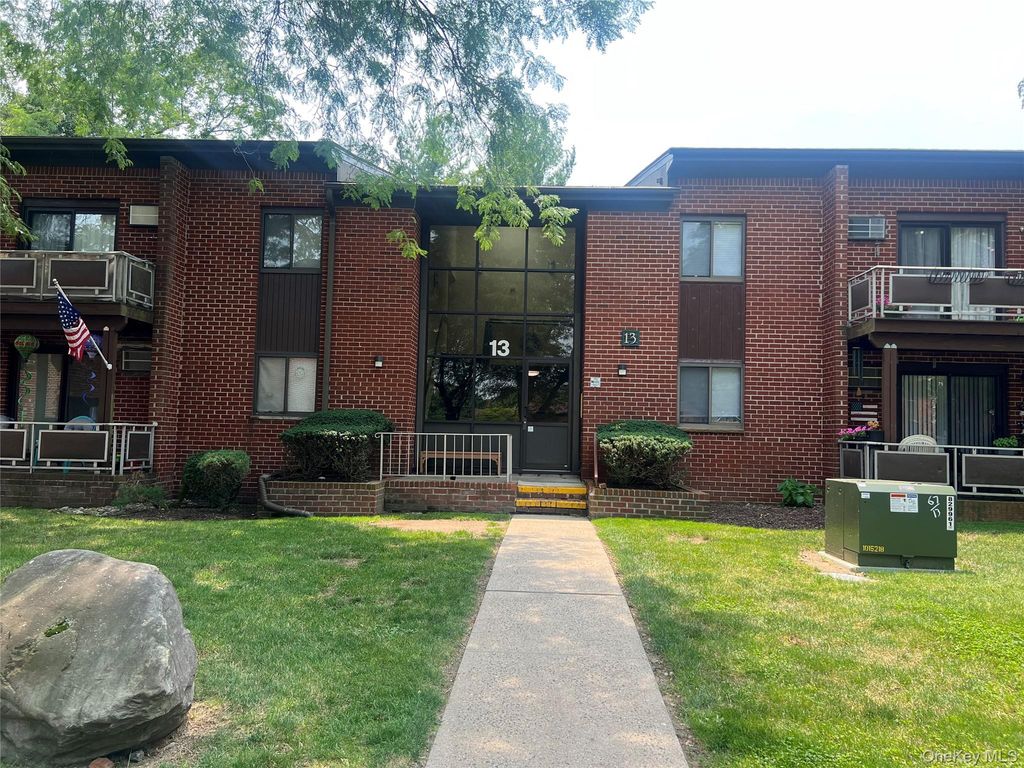13 Darian Court 2A, Pomona, NY 10970