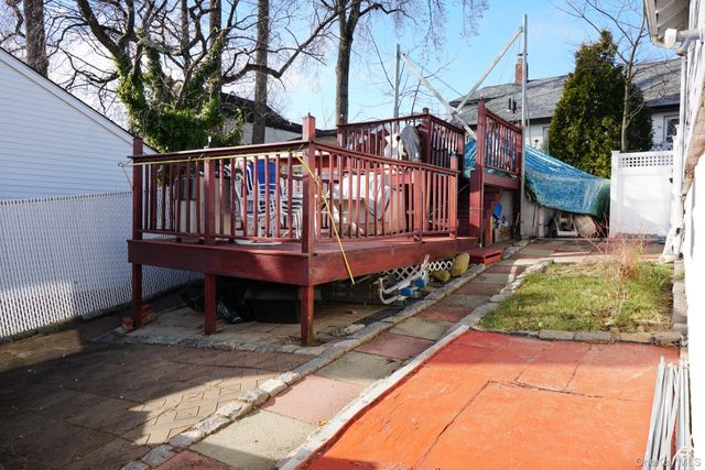 230 Lindenwood Road, Staten Island, NY 10308