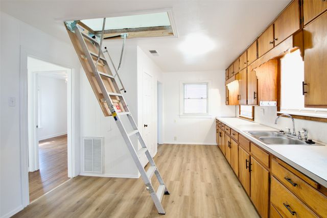 1224 ASHLEMAN Street, Bellmead, TX 76705