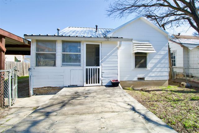 1224 ASHLEMAN Street, Bellmead, TX 76705