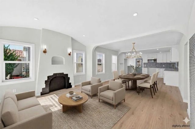 7611 S Hobart, Los Angeles, CA 90047