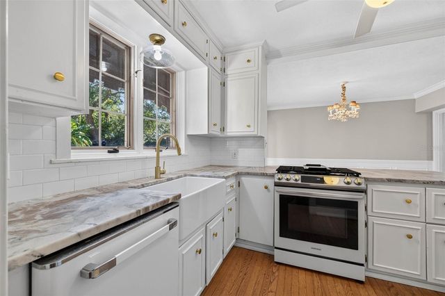 2321 14TH STREET N, St Petersburg, FL 33704