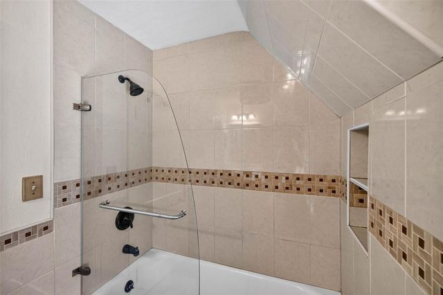 2321 14TH STREET N, St Petersburg, FL 33704