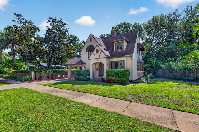 2321 14TH STREET N, St Petersburg, FL 33704