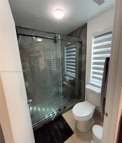 9206 SW 147th Court, Miami, FL 33196